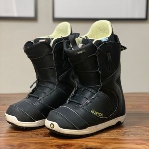 Women’s Burton Mint Snowboard boots - Size 7